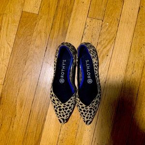 Rothys pointed toe flat